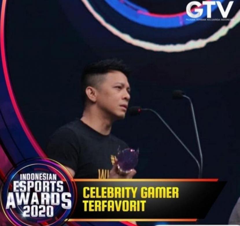 Ariel Noah terpilih sebagai Celebrity Gamers Terfavorit.