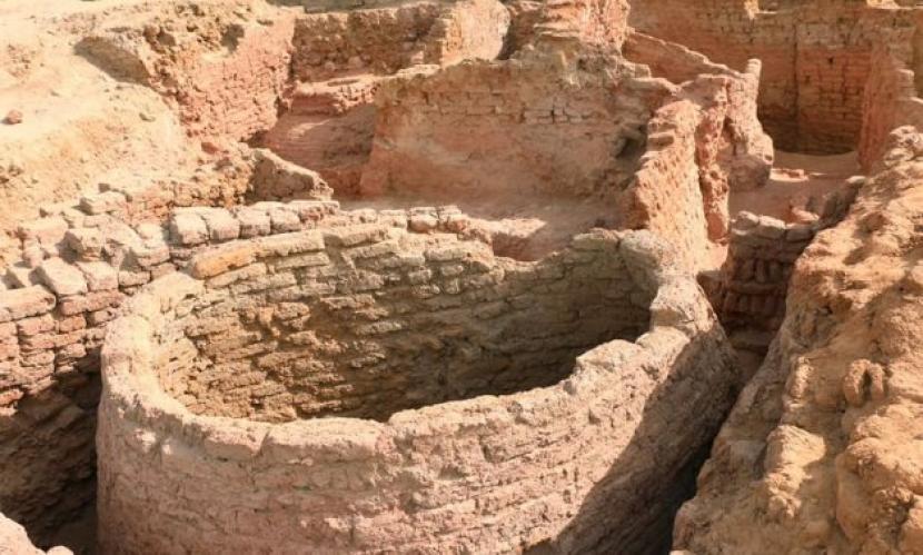 Arkeolog Temukan Pusat Administrasi Berusia 158 Tahun