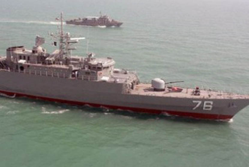 Kapal Perang Angkatan Laut Iran (ilustrasi).