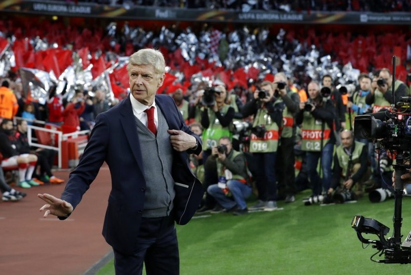 Arsene Wenger di Old Trafford.