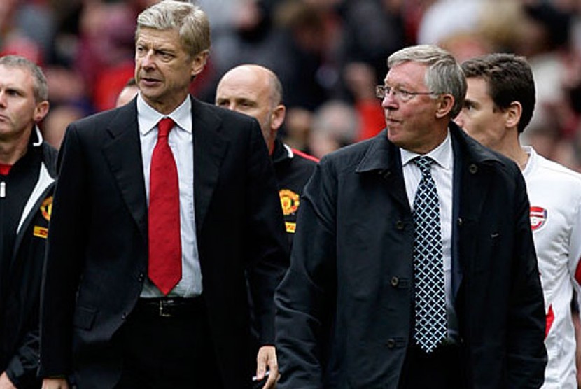 Arsene Wenger (kiri) dan Alex Ferguson.