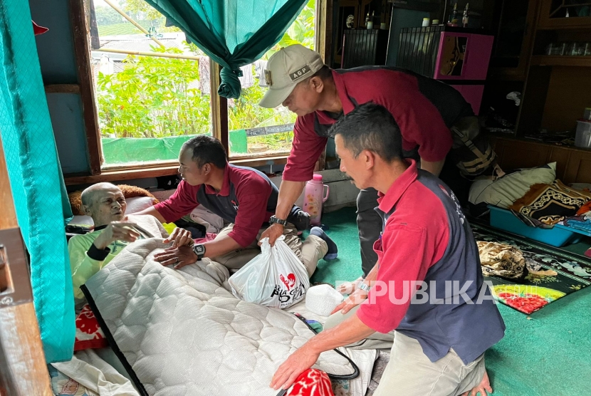 Artha Graha Peduli (AGP) kembali menggelar Pasar Murah AGP 2025 secara serentak sekaligus menggelar Pelayanan Kesehatan bersama AGP Arthakes dan Puskesmas setempat.