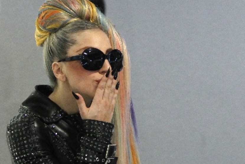 Artis asal Amerika, Lady Gaga.
