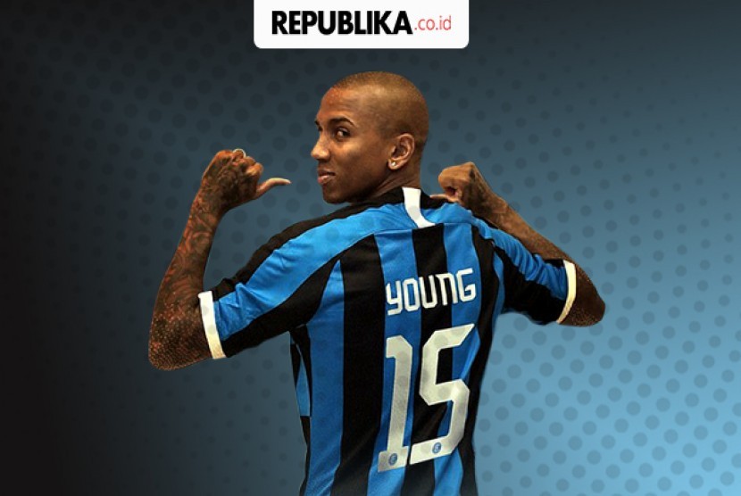 Ashley Young kemungkinan tampil membela Inter Milan menghadapi Shakhtar Donetsk.