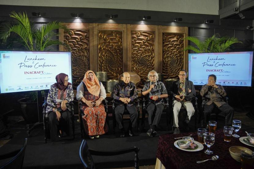 Asosiasi Eksportir dan Pengusaha Handicraft Indonesia (ASEPHI) dan sejumlah stakeholder mengumumkan gelaran Inacraft yang kedua tahun ini.