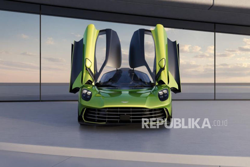 Aston Martin Valhalla 2026 dipasarkan dengan harga 1 juta dolar AS.