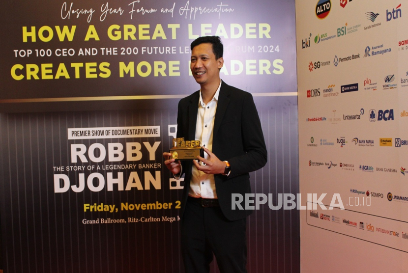 Asuransi BRI Life berhasil meraih tiga penghargaan sekaligus dalam ajang Infobank Top 100 and The 200 Future Leaders Forum 2024, yang diselenggarakan oleh Infobank Media Group di Jakarta.