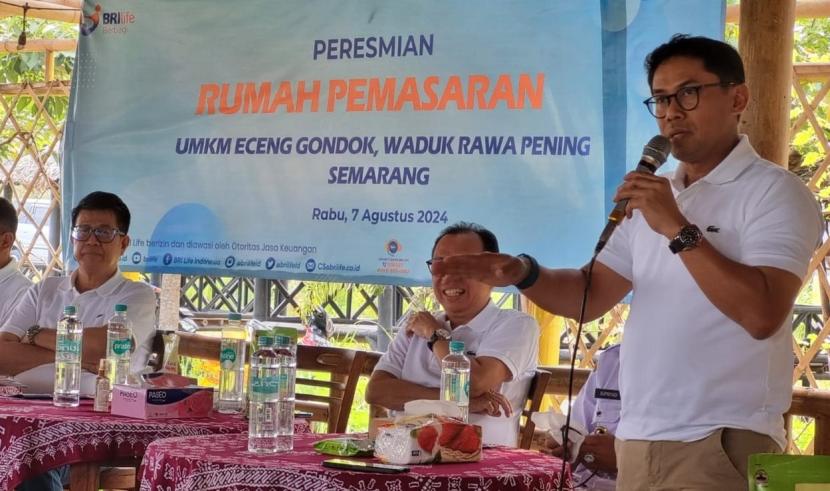 Asuransi BRI Life berkolaborasi dengan perusahaan induk (BBRI) serta BRI Research Intitute, berpartisipasi aktif memberdayakan UMKM di daerah. 