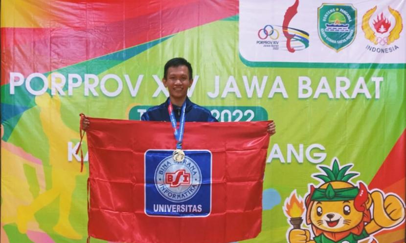 Atlet kampus Digital Kreatif Universitas BSI kampus Karawang berhasil memborong medali kejuaraan pada Pekan Olahraga Provinsi Jawa Barat (PORPROV) XIV 2022.