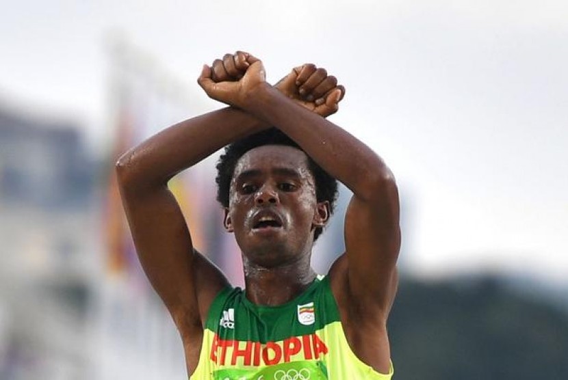 Atlet Maraton Etiopia, Feyisa Lilesa
