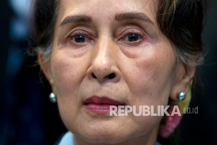 Aung San Suu Kyi Serukan Rakyat Myanmar Tolak Kudeta.