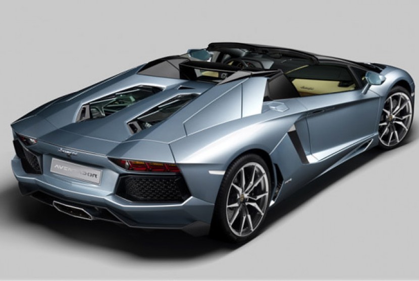 Aventador Roadster 