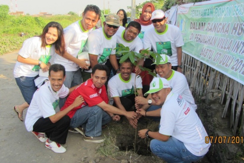 AXIC Cirebon peduli lingkungan