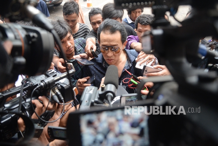 Ayah Mirna Salihin, Darmawan Salihin kembali mendatangi Reskrimum Polda Metro Jaya untuk menjalani pemeriksaan ulang, Senin (1/2).  (Republika/Yasin Habibi)