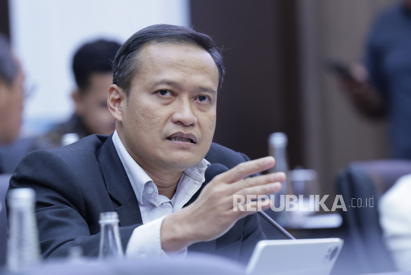 Pendiri Serikat Masyarakat Produktif Indonesia, Anggota Panja RUU Pengaturan Reforma Agraria Badan Legislasi DPR RI dari Fraksi Gerindra, Azis Subekti. 