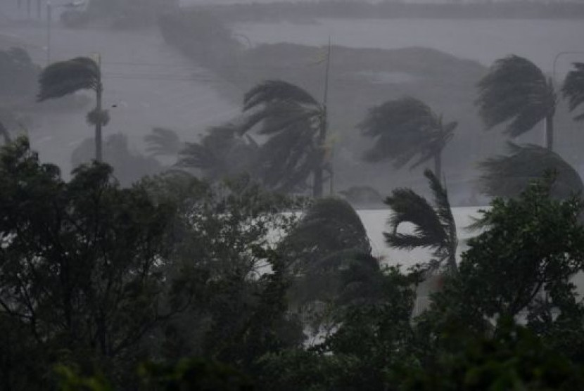 Ilustrasi badai. BRIN mengingatkan masyarakat untuk mewaspadai dampak Badai Tropis 93S. 