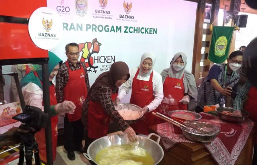 Badan Amil Zakat Nasional (Baznas) meluncurkan program usaha ZChicken untuk memberdayakan mustahik yang berada di Kabupaten Bantul, DIY.