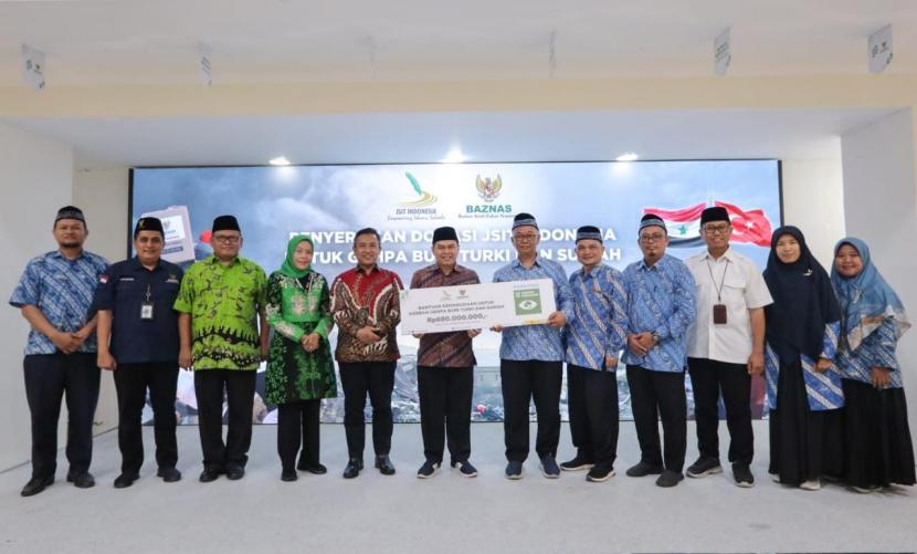 Badan Amil Zakat Nasional (Baznas) menerima sedekah solidaritas dunia Islam dari Jaringan Sekolah Islam Terpadu (JSIT) Indonesia yang akan digunakan untuk membantu korban gempa yang melanda Turki dan Suriah. 