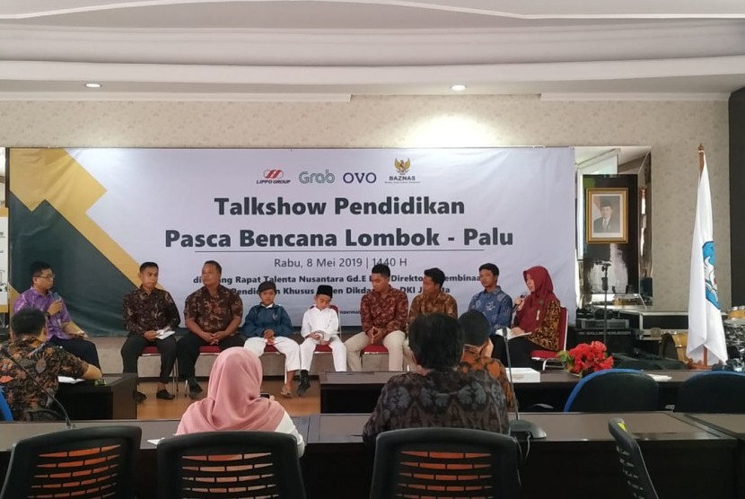 Badan Amil Zakat Nasional (Baznas) menggelar talksow pendidikan pascabencana, Rabu (8/5).
