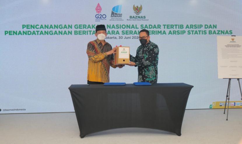 Badan Amil Zakat Nasional (Baznas) menjalin sinergi dengan Arsip Nasional Republik Indonesia (ANRI) dalam Gerakan Sadar Tertib Arsip di lingkungan Baznas. 