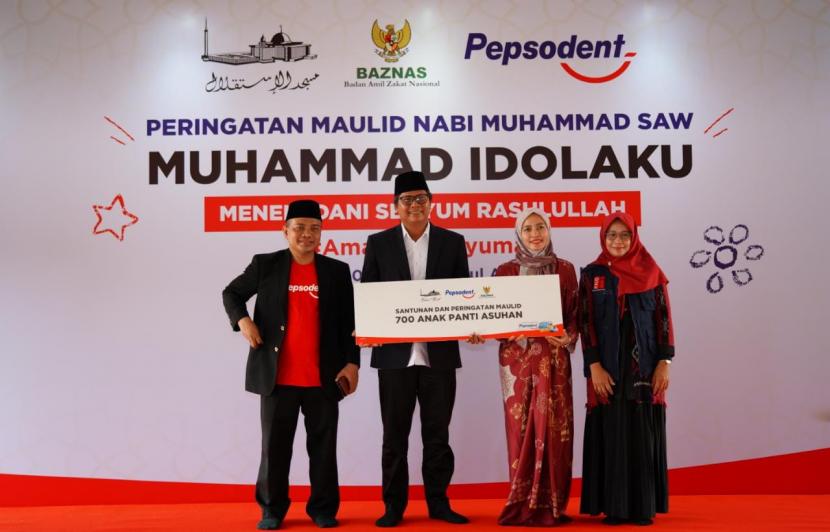 Badan Amil Zakat Nasional (Baznas) RI bekerja sama dengan PT Unilever melalui brand Pepsodent dan Masjid Istiqlal menggelar peringatan Maulid Nabi bertajuk 