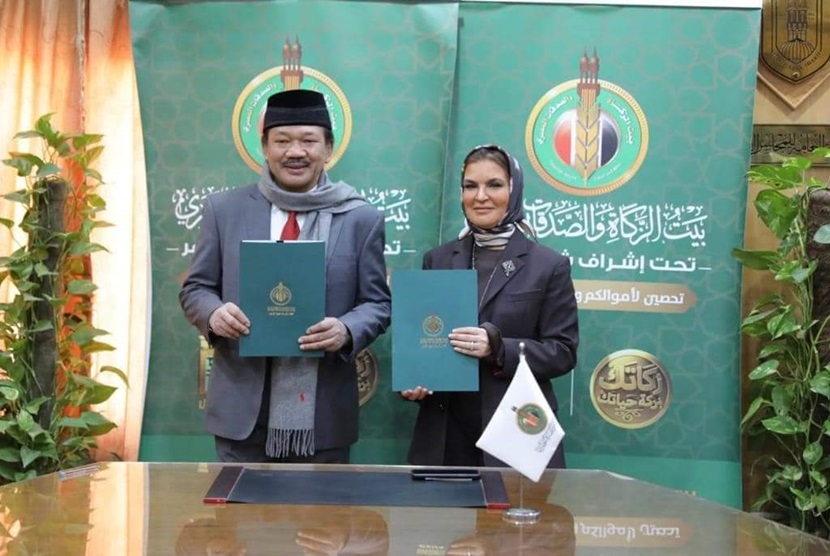 National Amil Zakat Agency (Baznas) RI cooperates with Bayt Zakat Wa As-Shadaqat, Egypt to facilitate the distribution of aid to the Palestinian people.