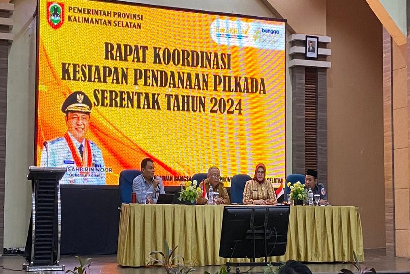  Badan Kesbangpol Kalsel menggelar Rakor Kesiapan Anggaran Pilkada Serentak Tahun 2024 mendatang divsalah satu hotel Banjarbaru, Selasa (3/10/2024).