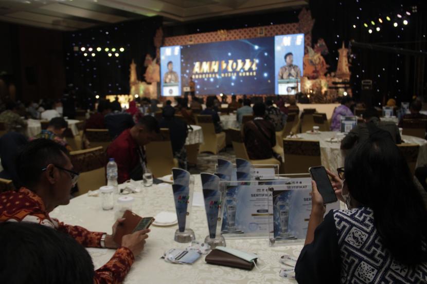 Badan Koordinasi Hubungan Masyarakat (Bakohumas) di bawah naungan Kementerian Komunikasi dan Informatika menggelar Anugerah Media Humas 2022 di Keraton Grand Ballroom Hotel Marriot Yogyakarta, Kamis (24/11).