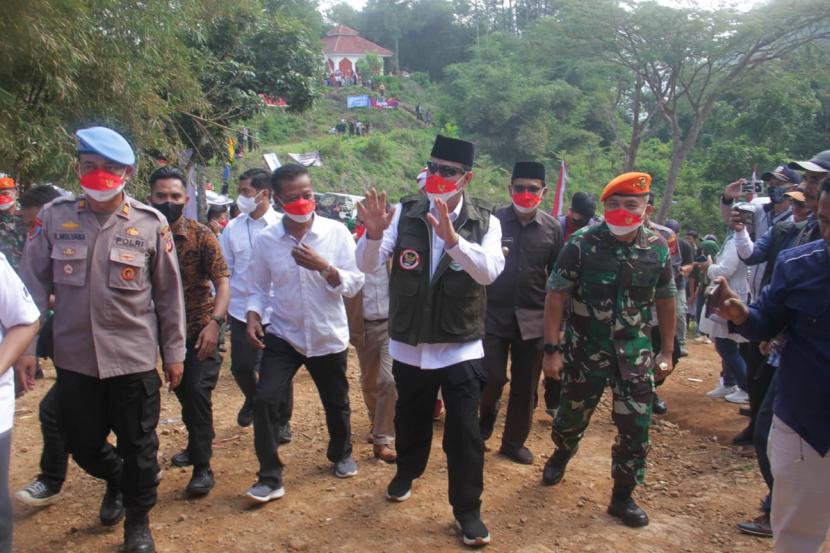 Badan Nasional Penanggulangan Terorisme (BNPT) menggelar soft opening KTN seluas 10 Hektar di Kecamatan Kadungora, Kabupaten Garut, Provinsi Jawa Barat pada Sabtu (2/7/2022).