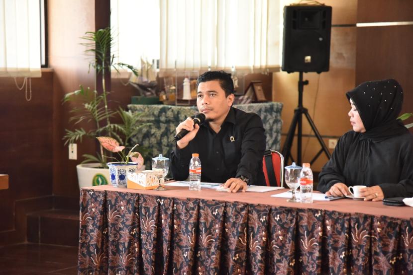 Badan Pembentukan Peraturan Daerah (Bapemperda) DPRD Provinsi Jawa Barat berharap Rancangan Peraturan Daerah (Raperda) tentang Penyelenggaraan Kepariwisataan Provinsi Jawa Barat mendorong pembangunan pariwisata berkelanjutan, termasuk menumbuhkan sektor pariwisata. 