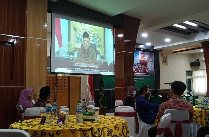 Badan Pembinaan Ideologi Pancasila (BPIP) bersama UIN Maulana Hasanuddin (SMH) Banten menggelar simposium nasional studi dan relasi lintas agama berparadigma Pancasila (SIGMA) Pancasila di gedung UIN SMH, Kamis (10/9).