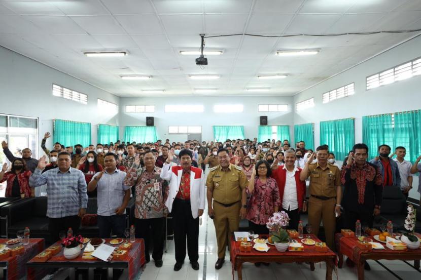 Badan Pembinaan Ideologi Pancasila (BPIP) melaksanakan dialog kebangsaan di Sumatra Utara tepatnya di Sidikalang Kabupaten Dairi.