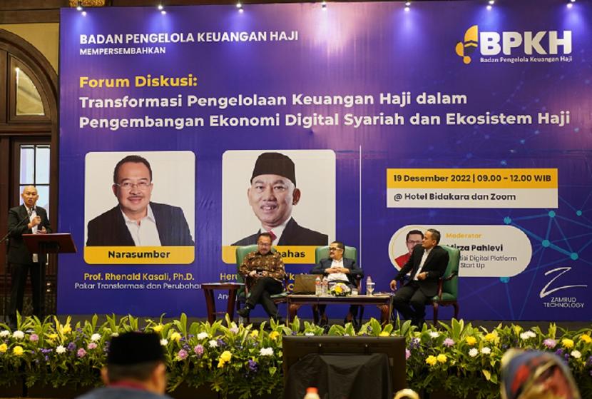 Badan Pengelola Keuangan Haji (BPKH) menggelar forum diskusi dengan tema utama Transformasi Pengelolaan Keuangan Haji dalam Pengembangan Ekonomi DIgital Syariah dan Ekosistem Haji yang bertempat di Jakarta Selatan.