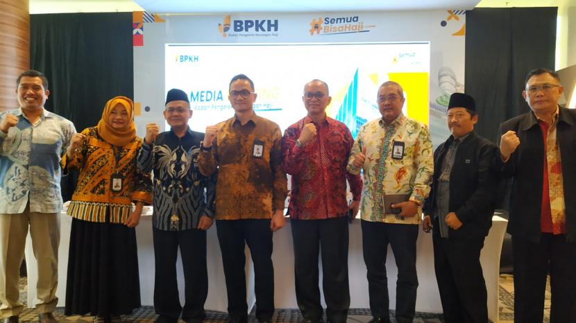 Badan Pengelola Keuangan Haji (BPKH) menggelar kegiatan Media Briefing, Kamis (19/1/2023). Dalam agenda ini, BPKH memaparkan laporan operasional 2022 unaudited.  