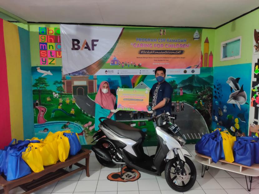 BAF terus menjaga konsistensinya dalam upaya pemerataan kesejahteraan anak-anak Indonesia melalui CSR Ramadan BAF Caring for Children .