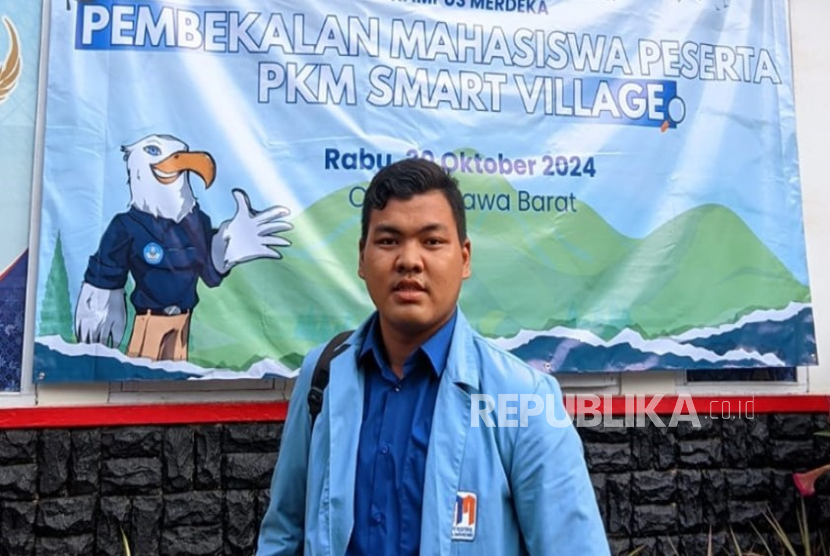 Bagas Eka Saputra, mahasiswa Program Studi (prodi) Informatika Fakultas Teknologi Informasi (FTI) Universitas Nusa Mandiri (UNM), turut berpartisipasi dalam kegiatan Pembekalan PKM Smart Village