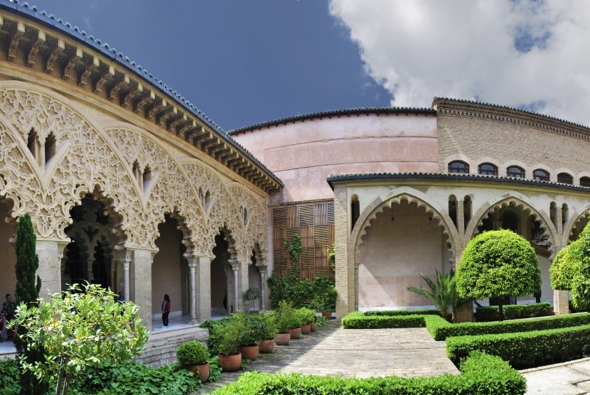 Bagian dalam Istana Aljaferia, Zaragosa, Spanyol. 