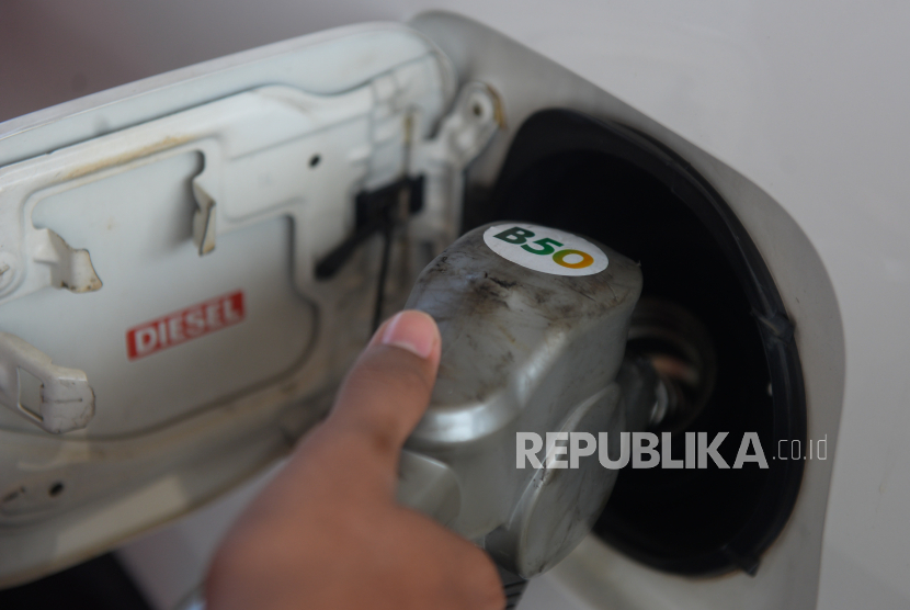 Kelakar Bahlil, Ancam Tinjau RKAB Perusahaan yang Tak Menggunakan B50