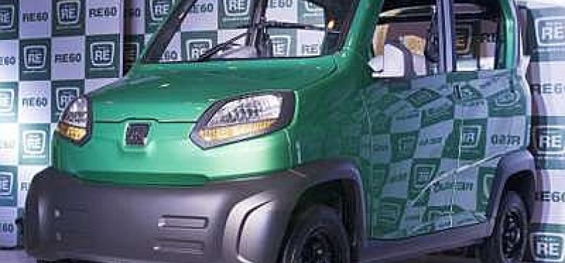 Bajaj RE60