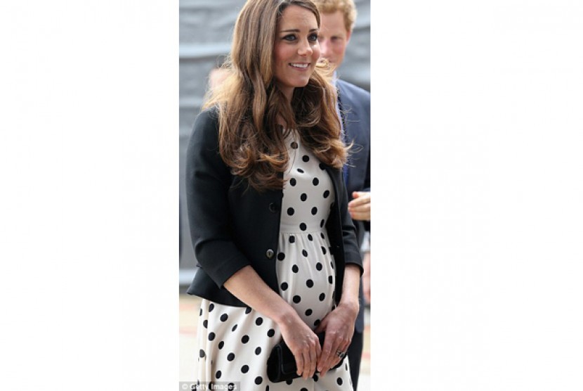 Baju hamil Kate Middleton