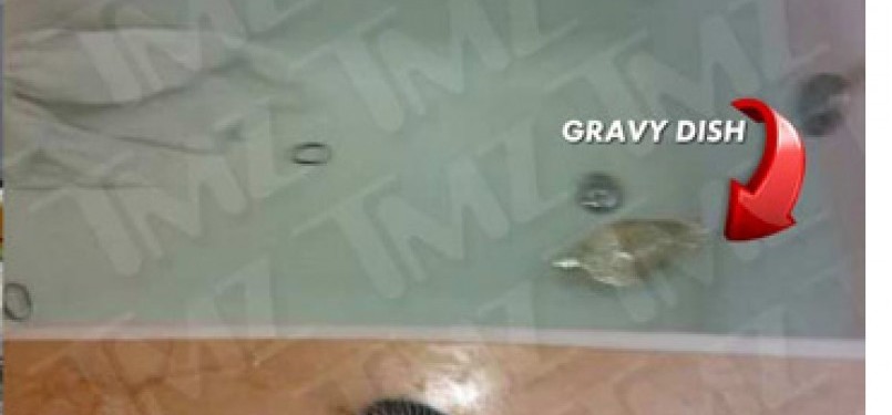 Bak mandi tempat Whitney Houston ditemukan