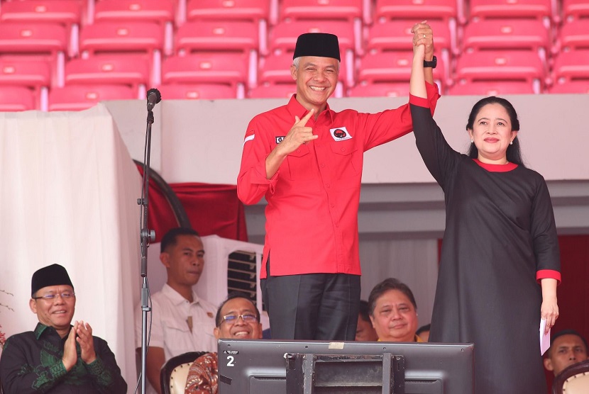 Bakal calon presiden dari PDI Perjuangan (PDIP) Ganjar Pranowo meminta kader partai dari seluruh tingkatan untuk mau berjuang mengantarkan kemenangan ketiga kalinya atau hattrick pada Pemilu 2024 mendatang. 