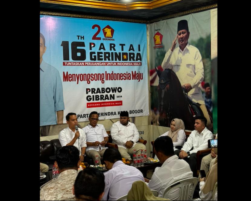 Bakal calon Wali kota Bogor, Sendi Fardiansyah, jelaskan makna tagline Bogor Hepi, saat Halal bi Halal PAC Partai Gerindra Kota Bogor.