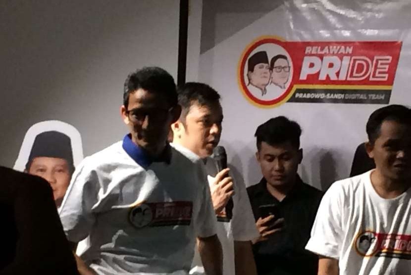 Bakal cawapres Sandiaga Uno meluncurkan Relawan Pride di Posko Sahabat Prabowo Sandi, Kebayoran Baru, Jakarta Selatan, Kamis (6/9).