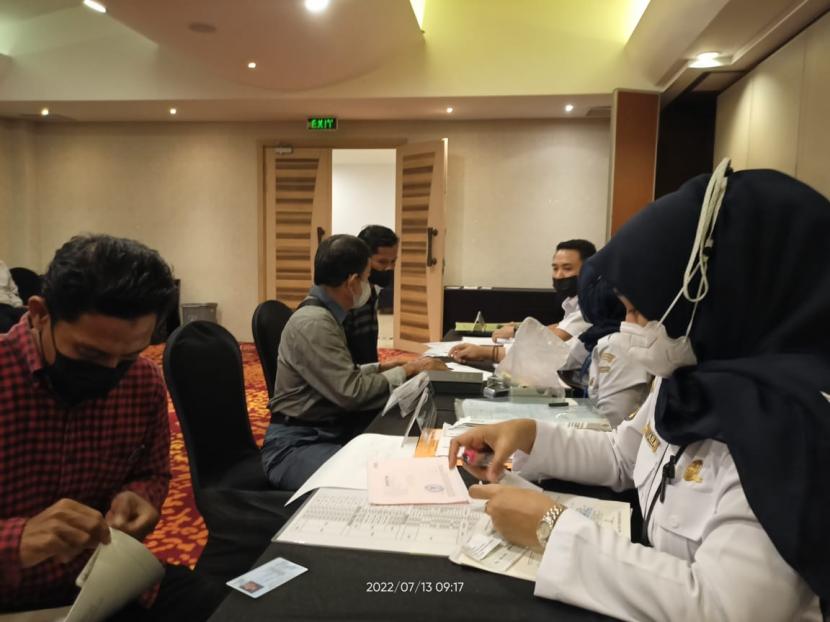  Balai Besar Pendidikan Penyegaran dan Peningkatan Ilmu Pelayaran (BP3IP) Jakarta menyelenggarakan perpanjangan sertifikat pelaut melalui revalidasi, renewal, pemutahiran, dan endorsment yang dilakukan di Banjarmasin, Kalimantan Selatan.