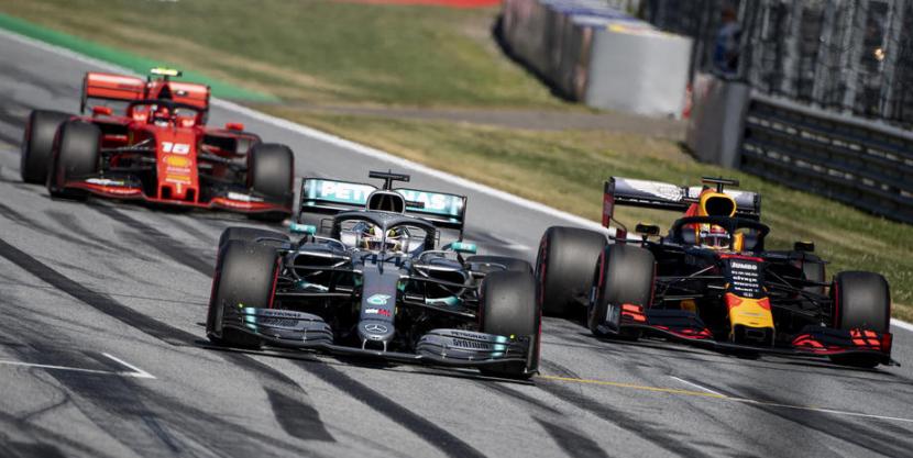 Balap mobil Formula Satu (F1) GP Austria di Sirkuit Spielberg pada 2019. GP Austria akan membuka F1 musim 2020 pada 5 Juli mendatang.