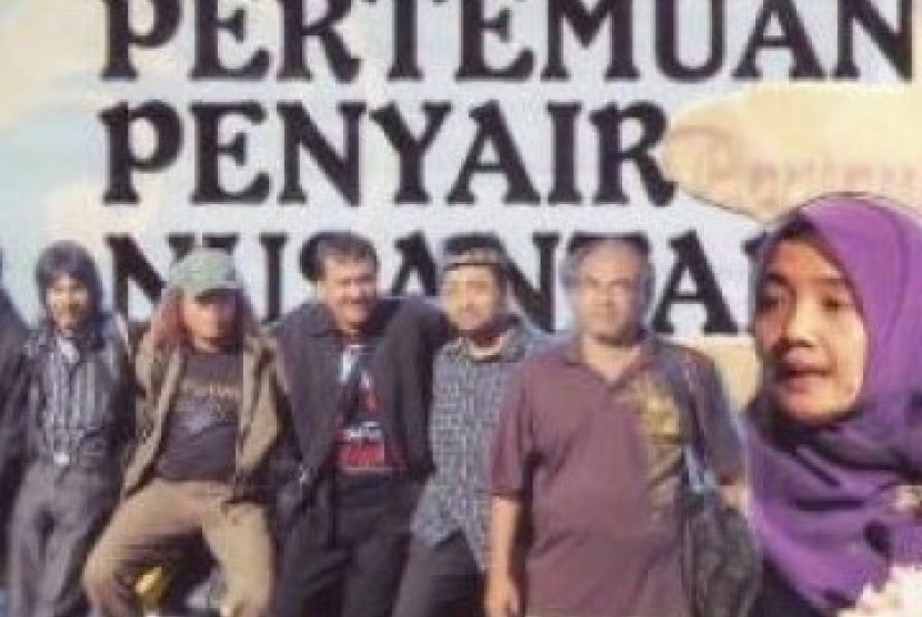 Baliho Pertemuan Penyair Nusantara (PPN) V di Palembang, Sumatera Selatan.