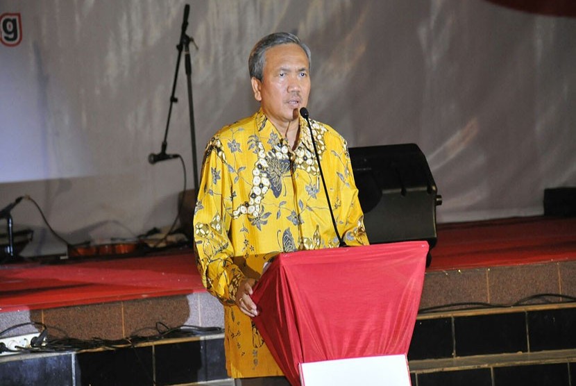 Bambang Sadono