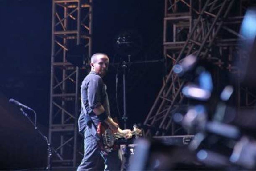 Band asal California, Amerika Serikat, Linkin Park, menggetarkan stadion GBK Jakarta, Rabu (21/9/20211). Linkin Park meraih kesuksesan besar dengan album keduanya, Meteora, pada 2003. 