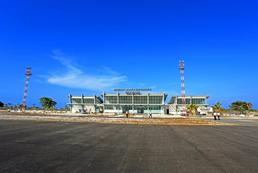 Bandar Udara Matahora Wakatobi.